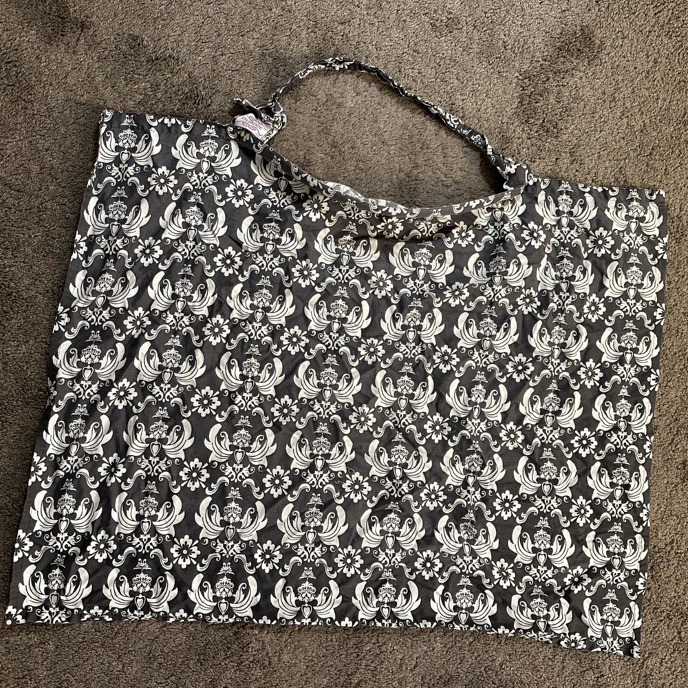 Breastfeeding Cover